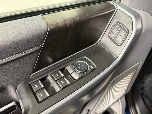 Used 2022 Ford F150 Lariat w/ Equipment Group 502A High image 14