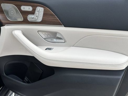 New 2026 Mercedes-Benz GLE 350 4MATIC image 16