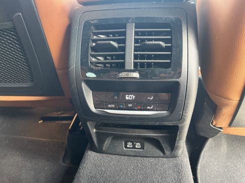 Used 2022 BMW X3 sDrive30i w/ Premium Package 2 (ZPA) image 10