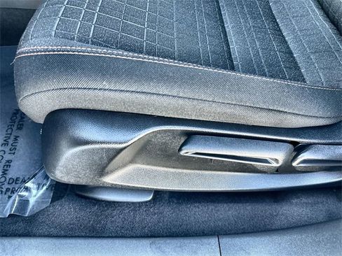 Used 2024 Honda HR-V Sport image 14