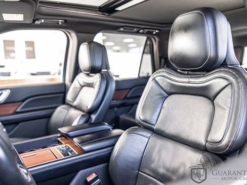 Used 2021 Lincoln Navigator L Reserve AWD/4WD image 18