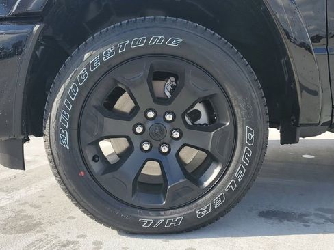 New 2026 RAM 1500 4x4 Crew Cab image 7