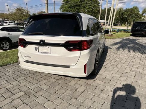 Used 2025 Honda Odyssey EX-L image 36