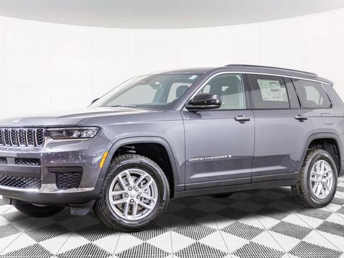 New 2025 Jeep Grand Cherokee L Laredo w/ Luxury Tech Group I image 2