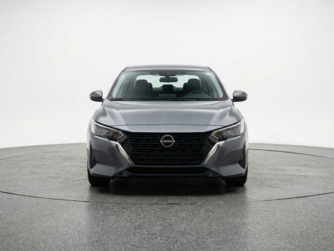 Used 2025 Nissan Sentra SV FWD image 2