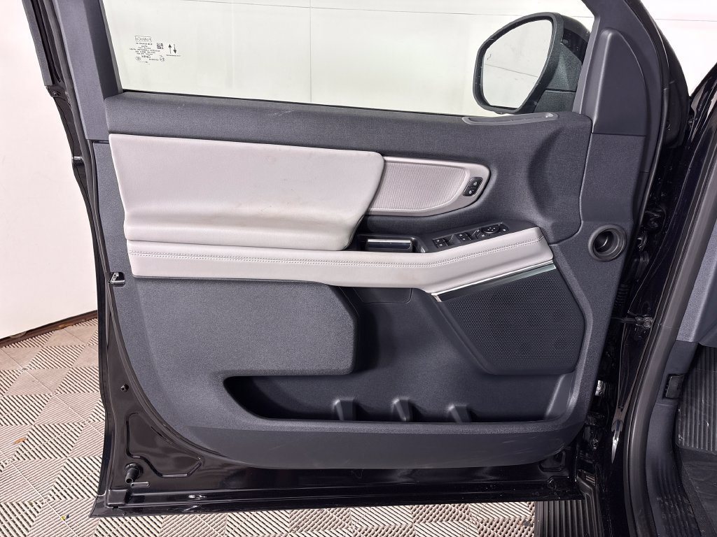 New 2027 Ford Expedition Max Active RWD image 17