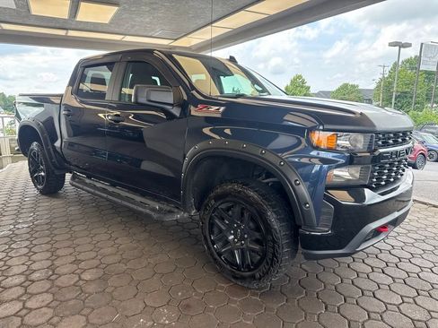 Used 2021 Chevrolet Silverado 1500 Custom Trail Boss AWD/4WD image 4