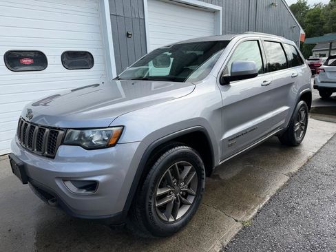 Used 2016 Jeep Grand Cherokee Laredo 75th Anniversary AWD/4WD image 1