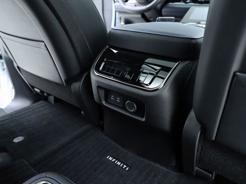 New 2026 INFINITI QX80 4WD image 81