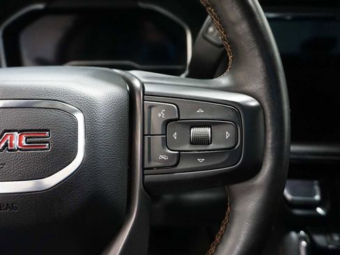 Used 2024 GMC Sierra 2500 AT4 image 23