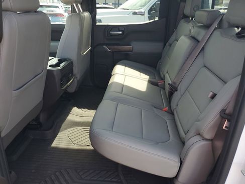 Used 2020 Chevrolet Silverado 1500 LT Trail Boss image 15