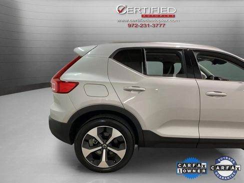 Used 2025 Volvo XC40 B5 Plus image 92