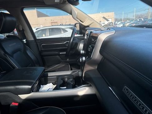 Used 2019 RAM 1500 Laramie image 14