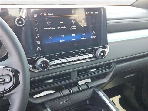 New 2025 Chevrolet Colorado LT w/ LT Convenience Package image 12