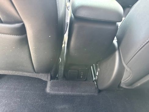 Used 2021 Chevrolet TrailBlazer ACTIV w/ Technology Package FWD image 51