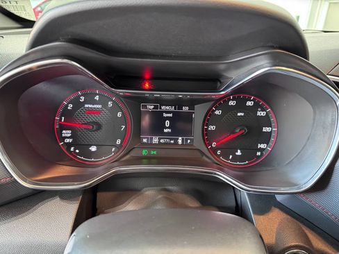Certified 2023 Chevrolet TrailBlazer RS w/ Sun and Liftgate Package AWD/4WD image 16