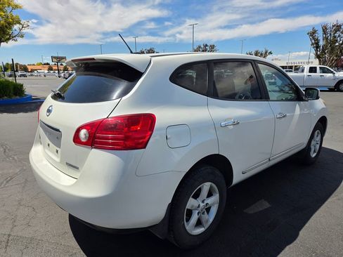 Used 2013 Nissan Rogue S w/ Special Edition Pkg FWD image 3
