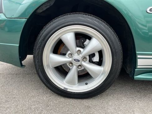 Used 2001 Ford Mustang GT image 9