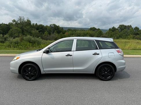 Used 2007 Toyota Matrix w/ PWR Pkg FWD image 5
