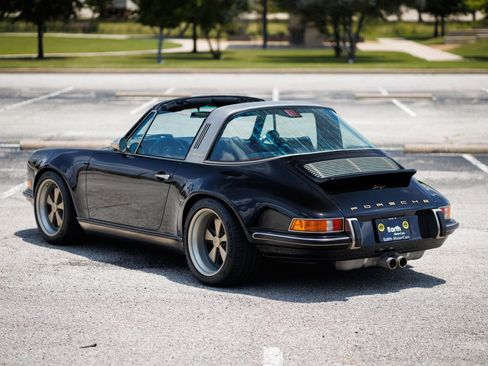 Used 1992 Porsche 911 Targa RWD image 12