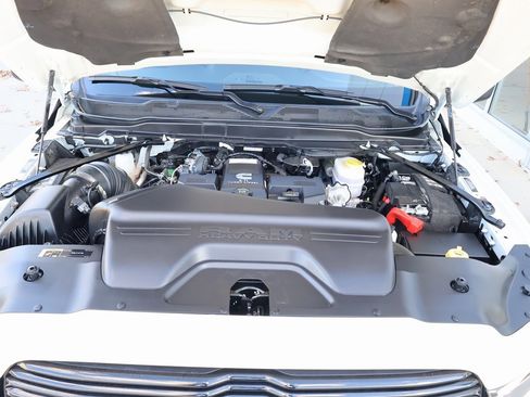 Used 2023 RAM 2500 Laramie w/ Night Edition image 46