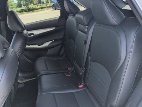 Used 2021 INFINITI QX50 Luxe FWD image 15