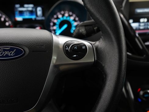 Used 2015 Ford Escape Titanium w/ Equipment Group 301A AWD/4WD image 27