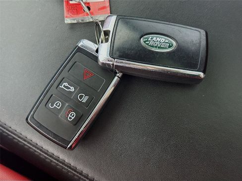 Used 2018 Land Rover Range Rover Sport Supercharged AWD/4WD image 25