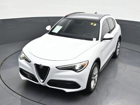 Used 2019 Alfa Romeo Stelvio Ti Sport w/ Quick Order Package 22S Sport image 24