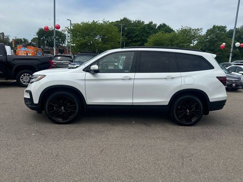 Used 2022 Honda Pilot Black Edition image 4