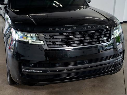 Used 2024 Land Rover Range Rover Long Wheelbase SE AWD/4WD image 5