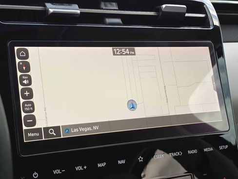 Used 2023 Hyundai Tucson Limited image 25