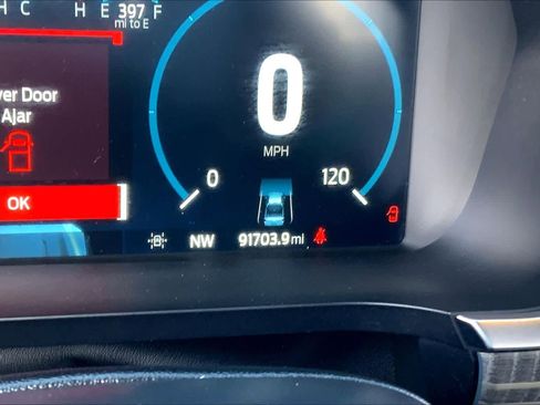 Used 2021 Ford F150 Platinum w/ Equipment Group 701A High image 22