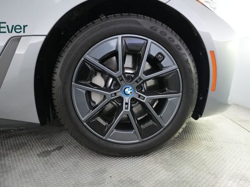Used 2024 BMW i4 eDrive35 w/ Premium Package RWD image 20