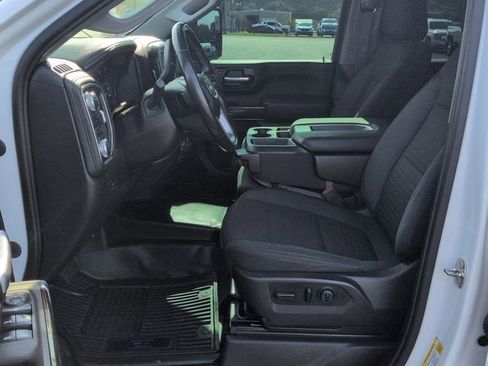 Certified 2023 GMC Sierra 2500 SLE w/ SLE Convenience Package image 17