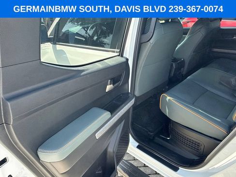 Used 2025 Toyota Tacoma 4x4 Double Cab Hybrid image 33