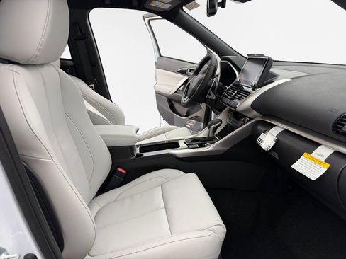 New 2026 Mitsubishi Eclipse Cross SEL image 24