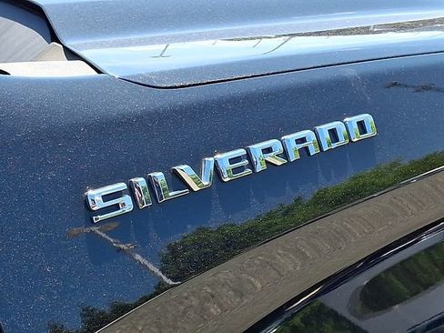 Used 2023 Chevrolet Silverado 1500 RST AWD/4WD image 27