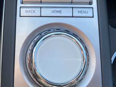 Certified 2025 Genesis GV70 3.5T Sport w/ Sport Prestige Package image 18