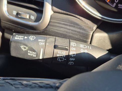 Used 2019 Jeep Grand Cherokee Altitude AWD/4WD image 19