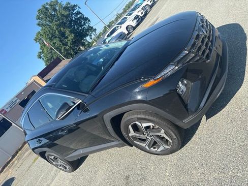 Used 2024 Hyundai Tucson Limited AWD/4WD image 3
