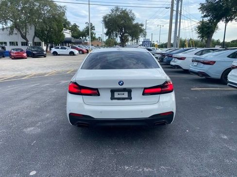 Used 2022 BMW 530i w/ M Sport Package RWD image 4