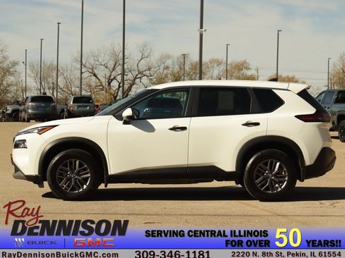 Used 2022 Nissan Rogue S image 4