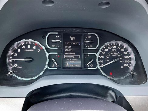 Certified 2018 Toyota Tundra SR5 w/ TRD Off Road Package AWD/4WD image 25