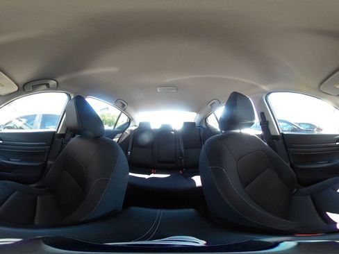 Used 2025 Nissan Altima 2.5 SV image 41