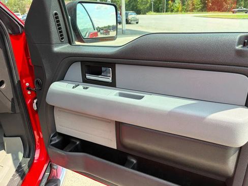 Used 2014 Ford F150 XLT w/ Equipment Group 302A Luxury AWD/4WD image 23