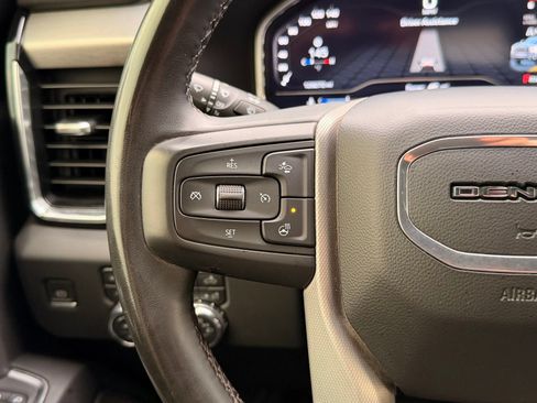Used 2024 GMC Sierra 2500 Denali w/ Denali Reserve Package AWD/4WD image 40