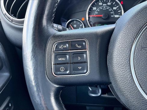 Used 2013 Jeep Wrangler Unlimited Sport AWD/4WD image 15