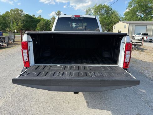 Used 2022 Ford F250 Lariat w/ Lariat Value Package image 5