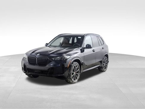 New 2026 BMW X5 xDrive40i w/ M Sport Package image 1